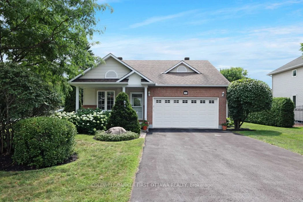 10 Ladybirds Crescent, Stittsville - Munster - Richmond, ON K2S 1Z6