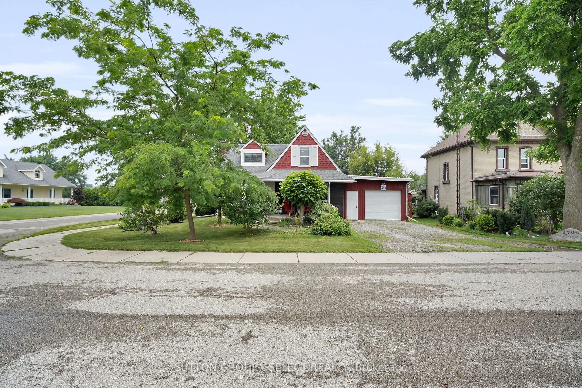 1706 Grace Street, Adelaide Metcalfe, ON N0M 2B0
