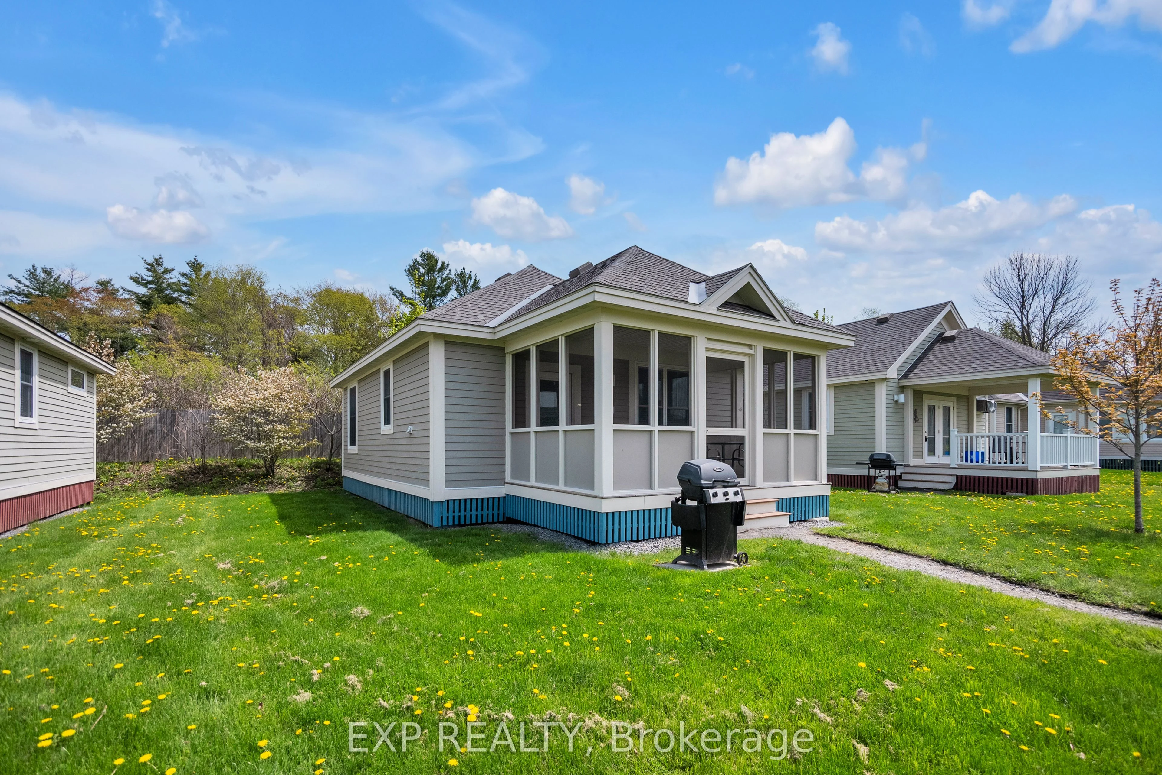 48 Meadowview Lane, Prince Edward County, ON K0K 1P0