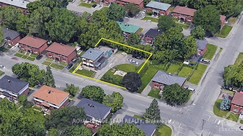 401 QUEEN MARY Street, Overbrook - Castleheights and Area, ON K1K 1W6