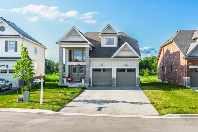 Detached in Fort Erie