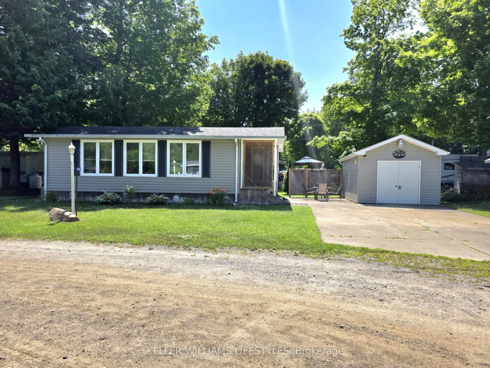 9338 West Ipperwash Road JJ23, Lambton Shores, ON N0N 1J2