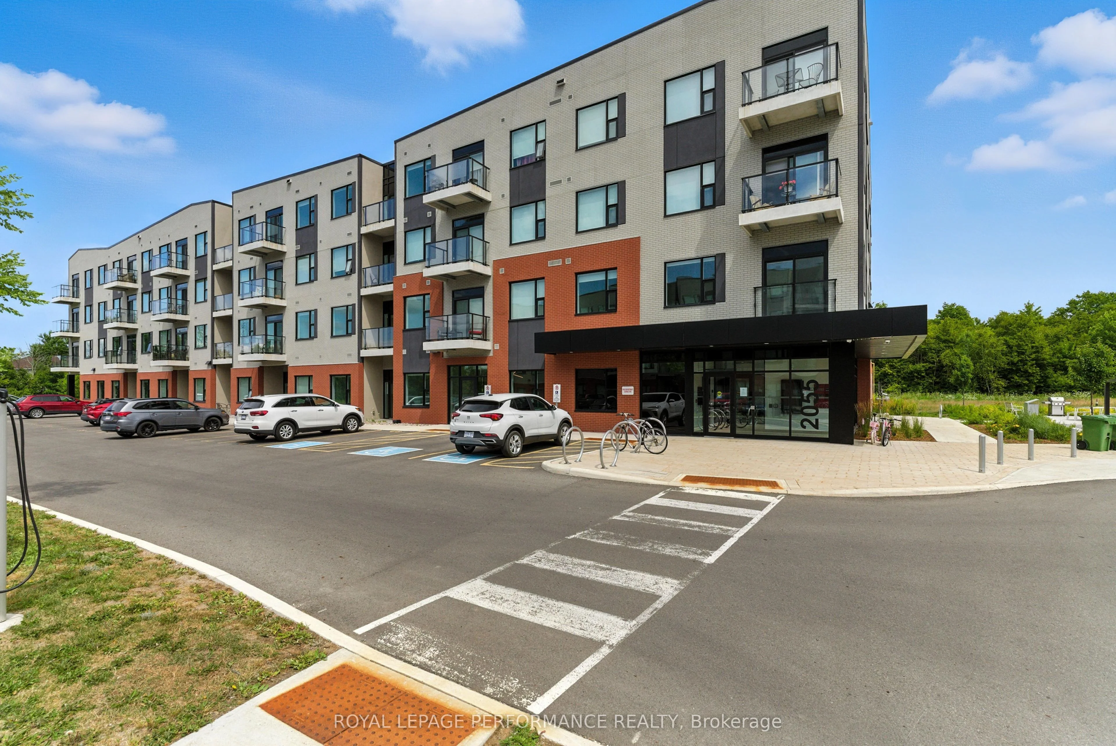2055 Portobello Boulevard #125, Orleans - Cumberland and Area, ON K4A 4E7