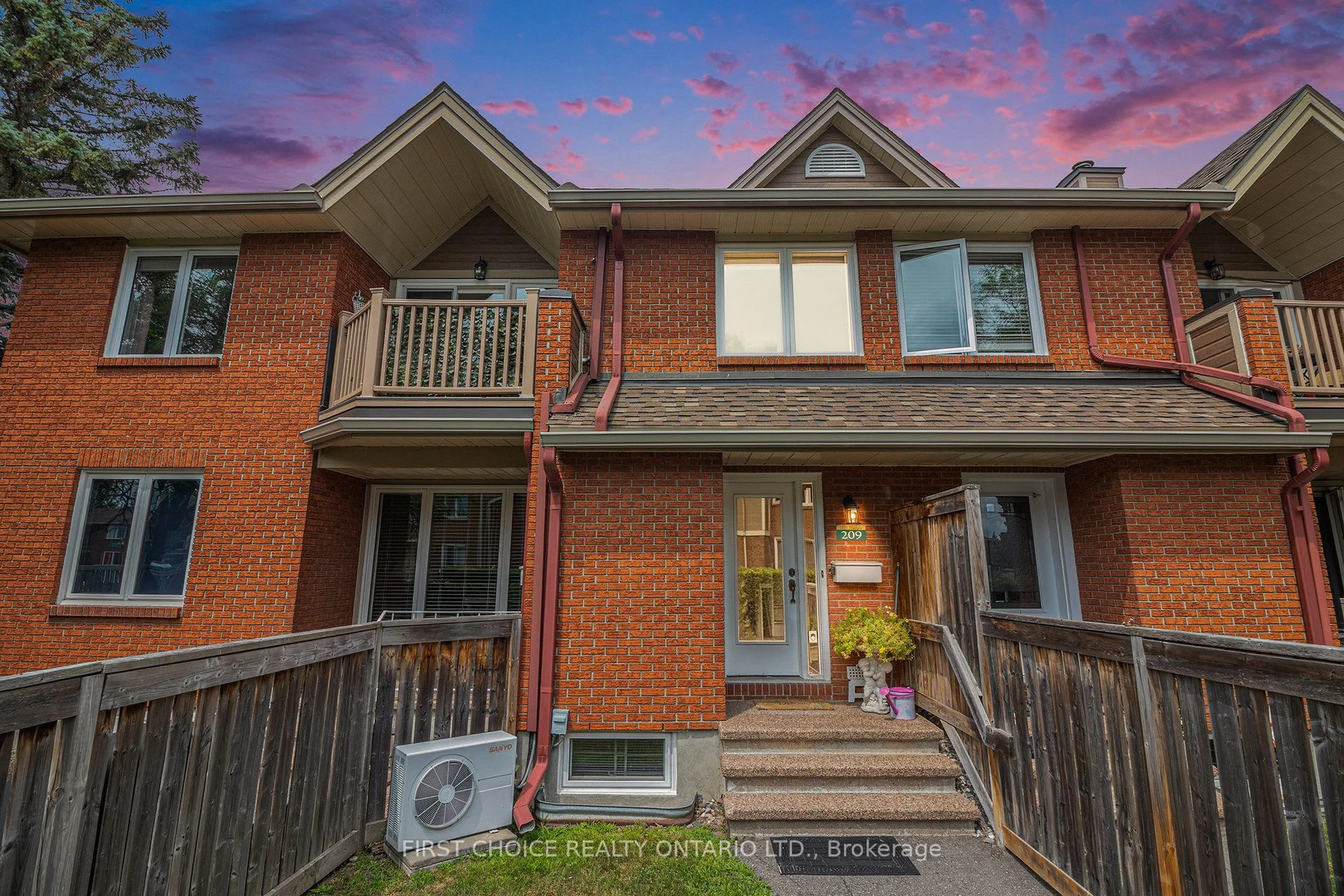 1810 Marsala Crescent 209, Orleans - Cumberland and Area, ON K4A 2E9