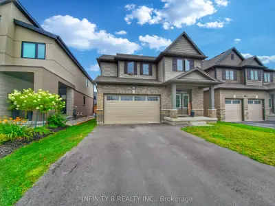 Detached in Fort Erie