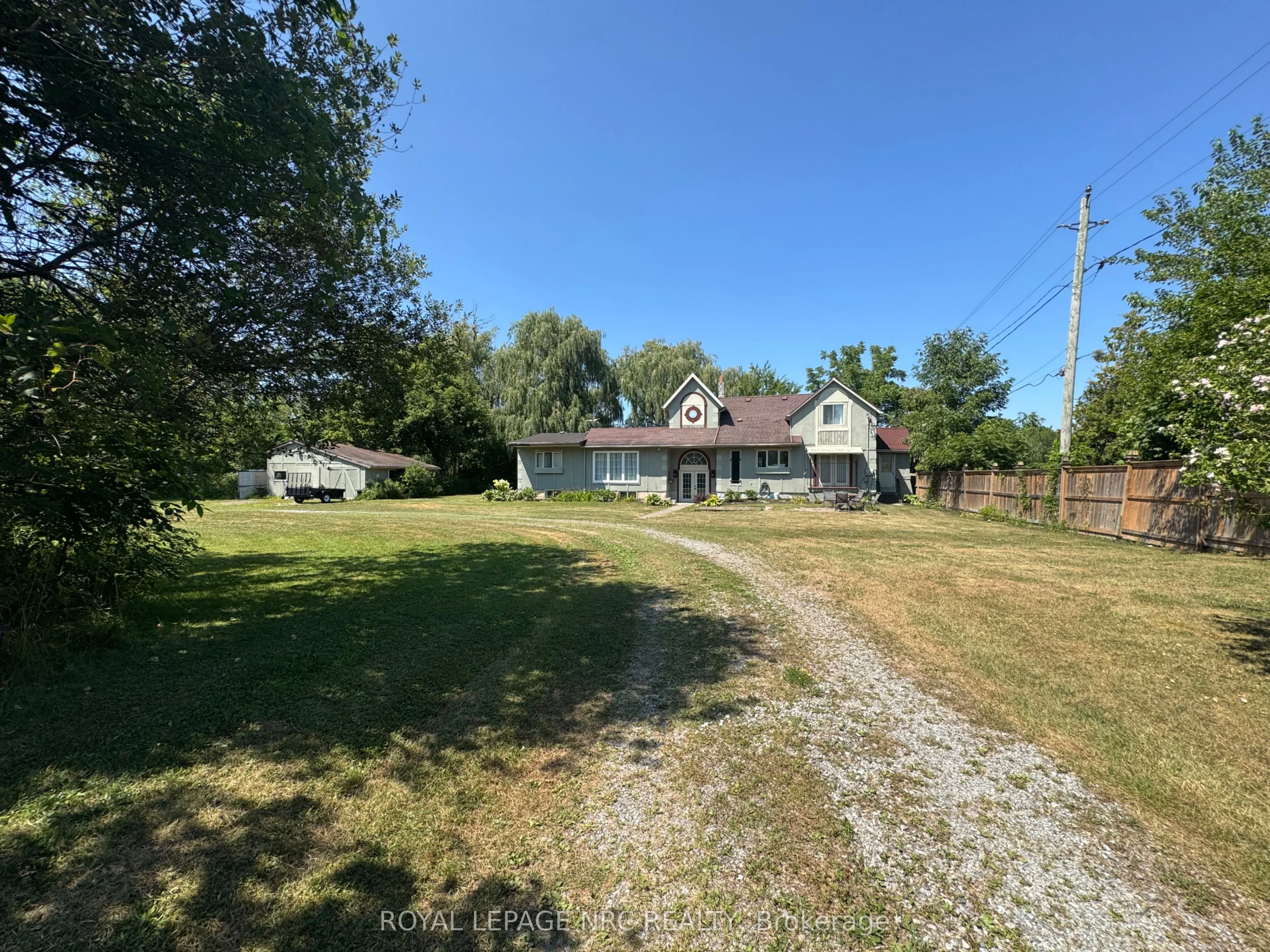 1233 Merrittville Highway, Thorold, ON L3B 5N5