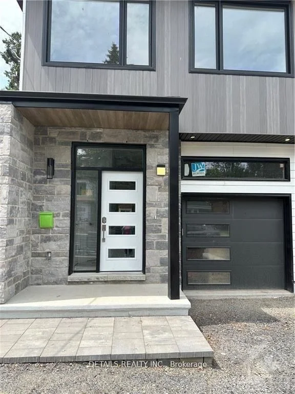 844 Dundee Avenue A, Britannia Heights - Queensway Terrace N and Area, ON K2B 5S9