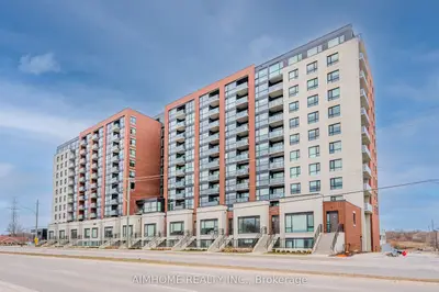 Condo Apartment in Waterloo