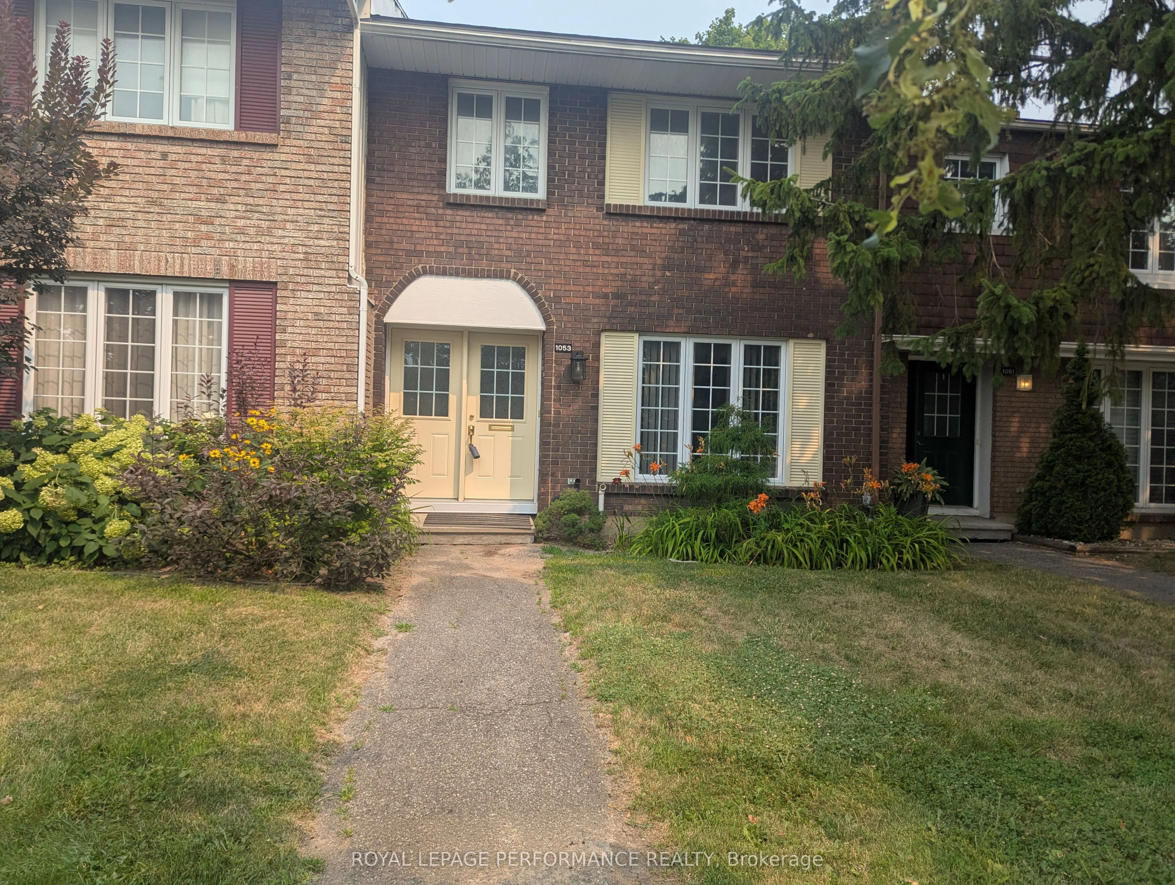1053 Meadowlands Drive, Mooneys Bay - Carleton Heights and Area, ON K2C 0K5