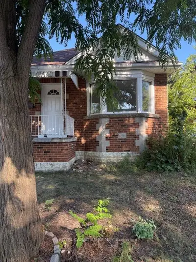 Detached in Hamilton