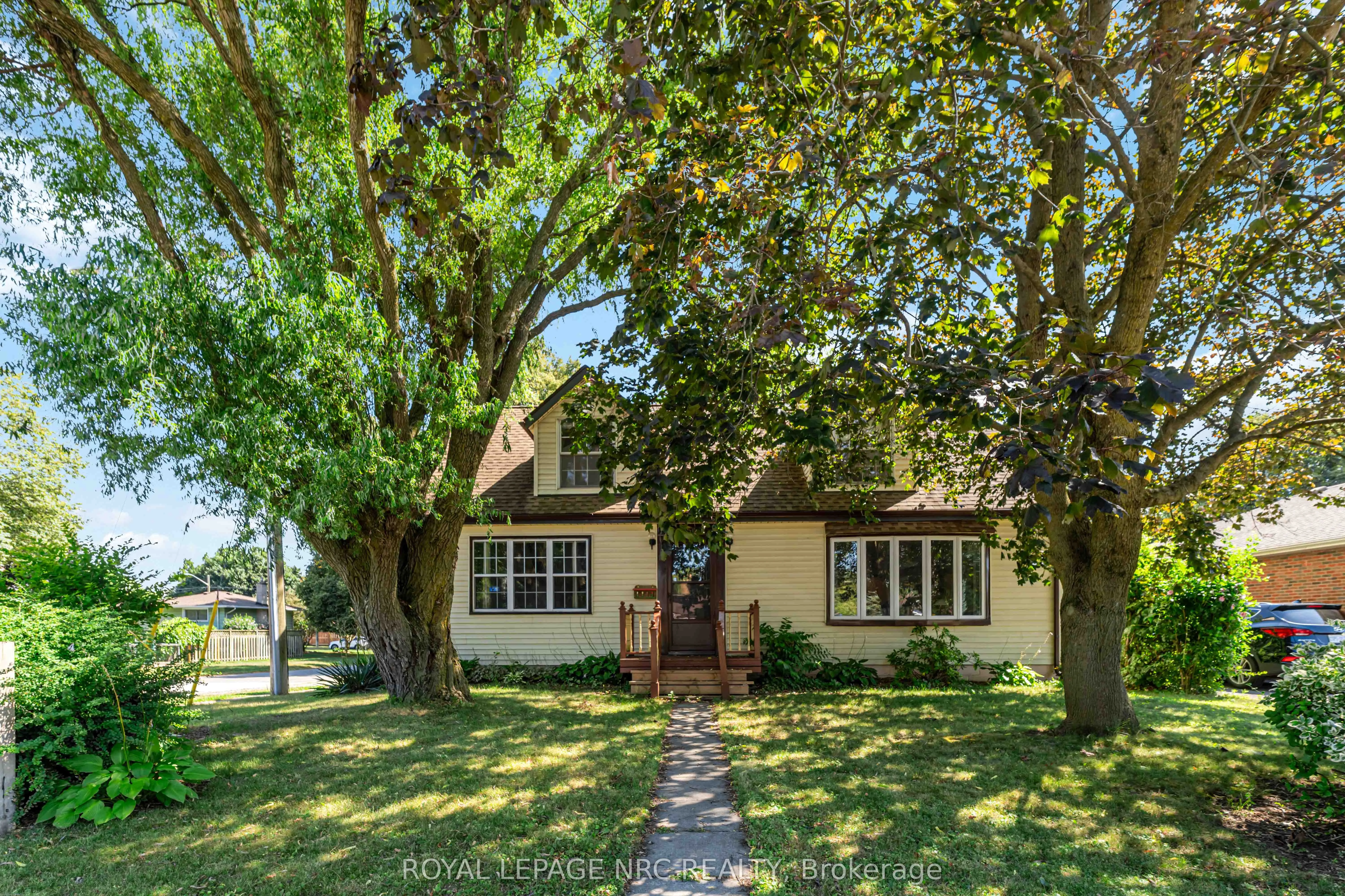 6528 Riall Street, Niagara Falls, ON L2J 1Z6