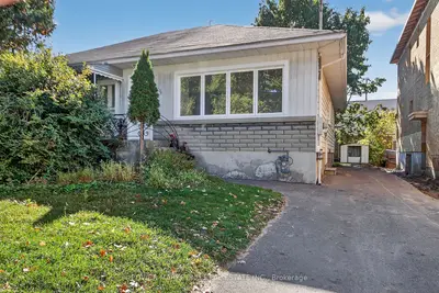 Semi-Detached in Overbrook - Castleheights and Area