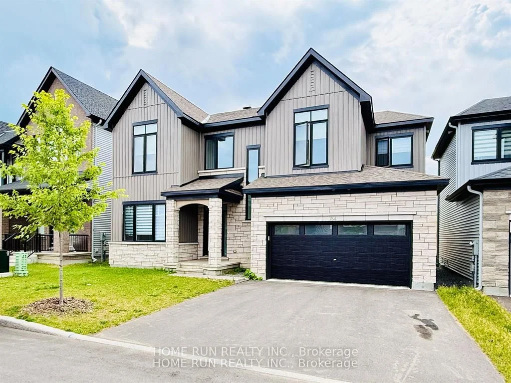 Detached in Barrhaven