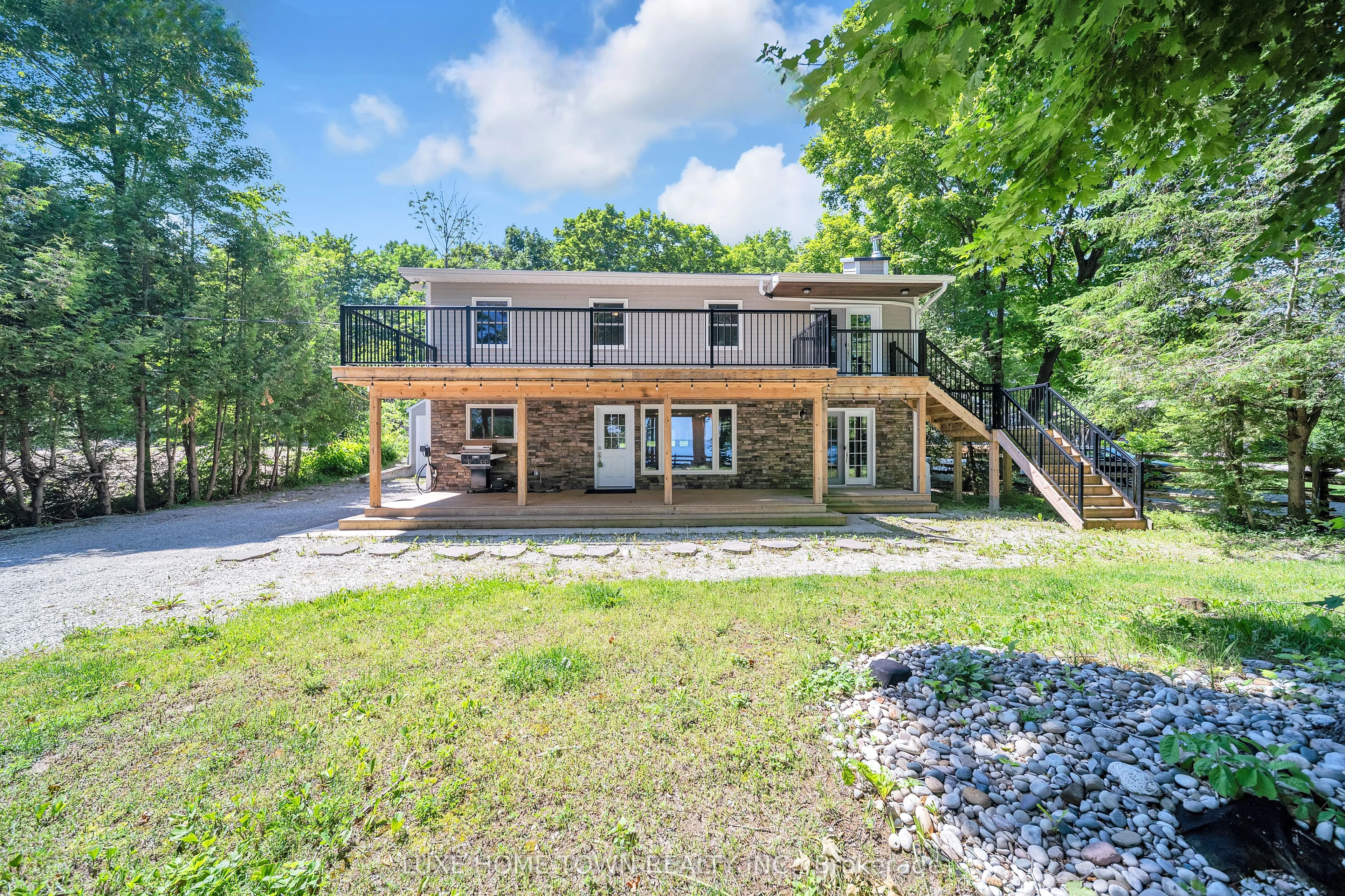 339672 Presquile Road, Georgian Bluffs, On N0h 1s0