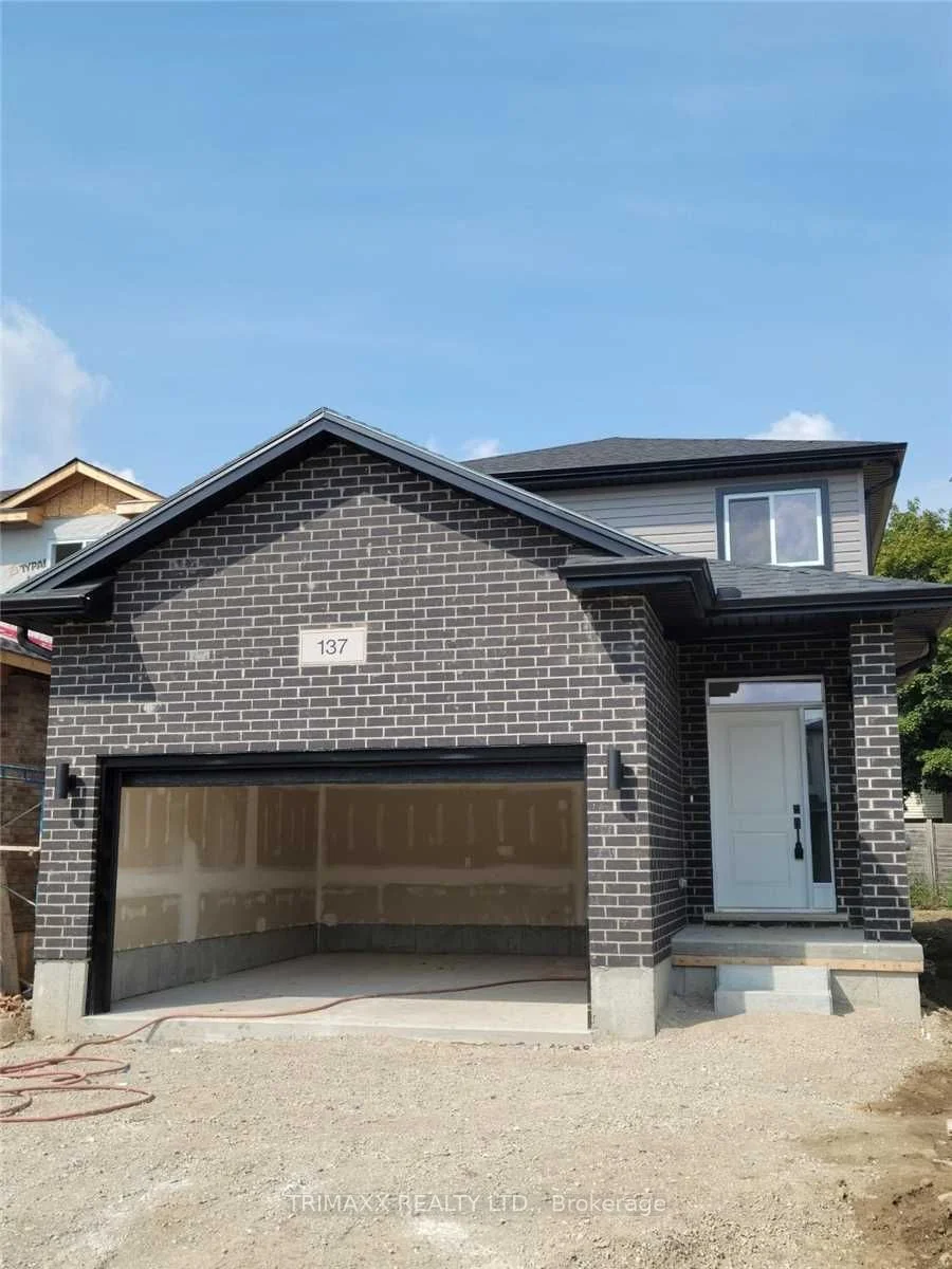 137 Marconi Court, London East, On N5v 0c9