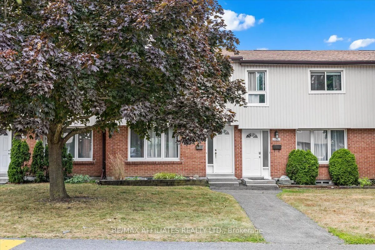 3192 Bannon Way, Blossom Park - Airport and Area, ON K1T 1T3