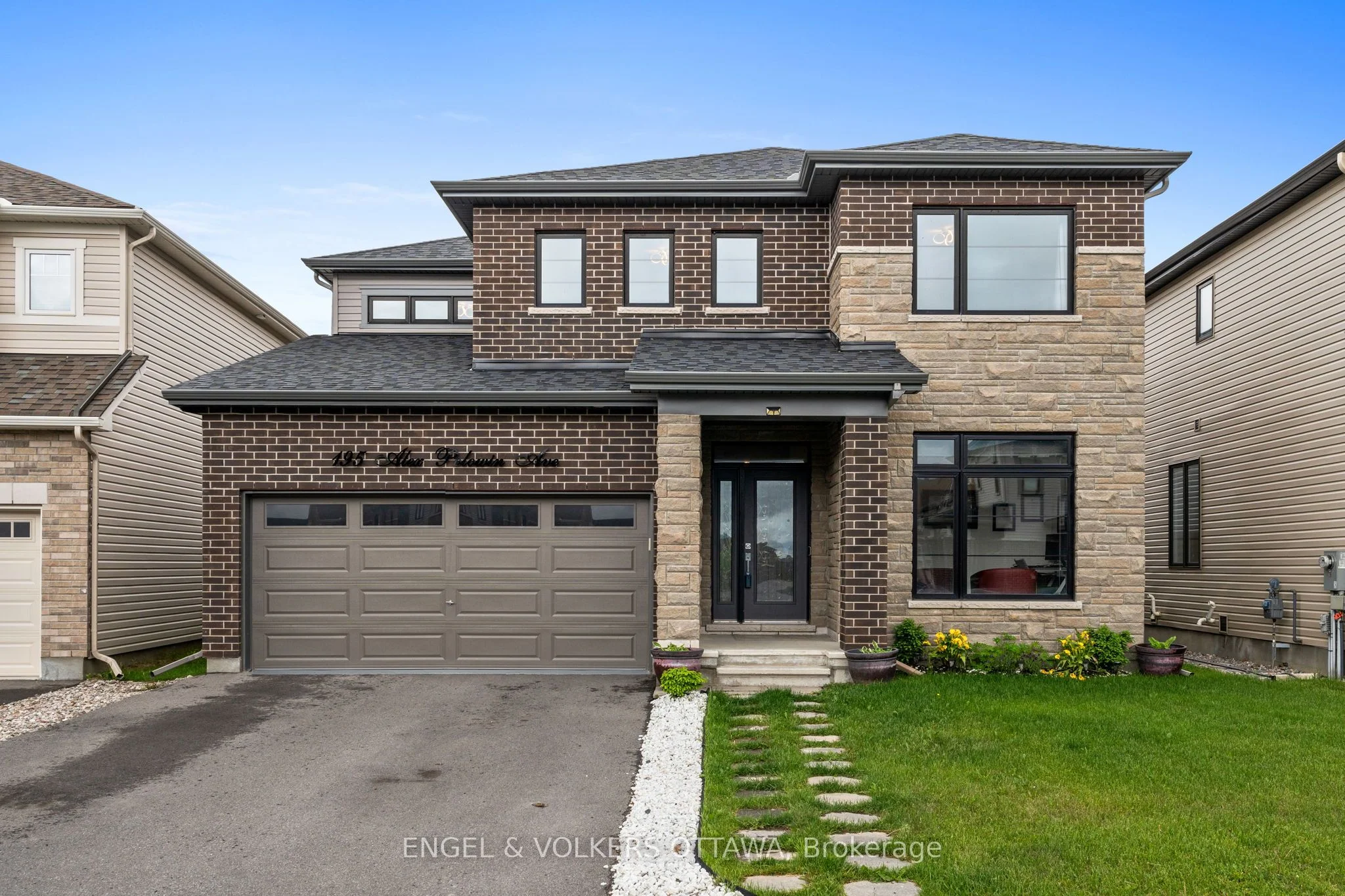 Detached in Barrhaven