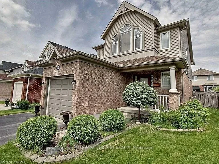 884 Redoak Avenue, London North, ON N6H 5R6