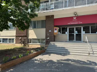 Condo Apartment in Carlington - Central Park