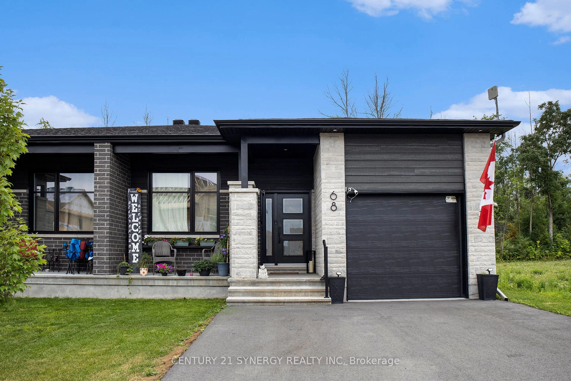 68 Villeneuve Street, North Stormont, ON K0C 1W0