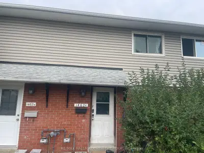 Condo Townhouse in Hunt Club - South Keys and Area