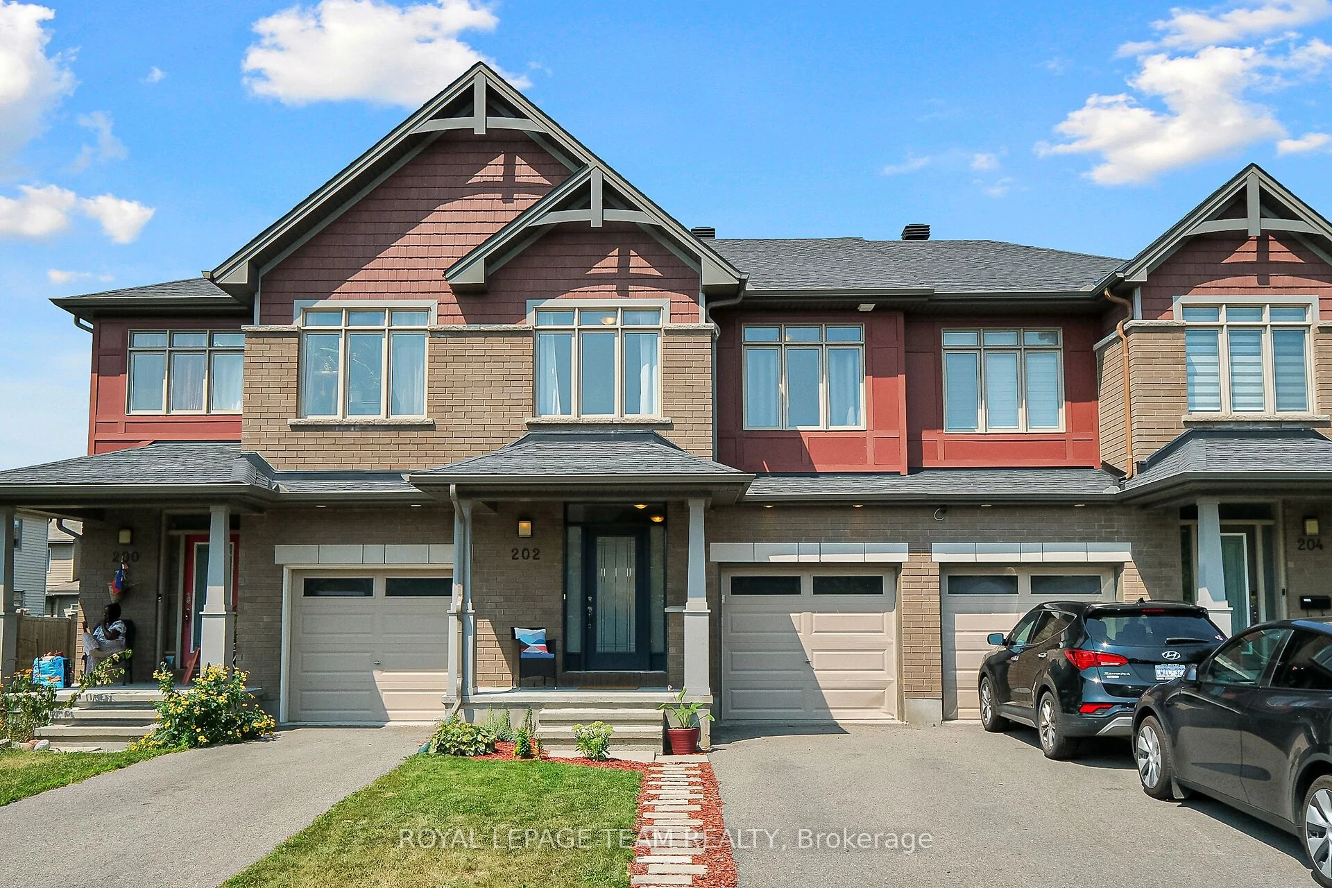 202 Nightfall Street W, Blossom Park - Airport and Area, ON K4M 0C2
