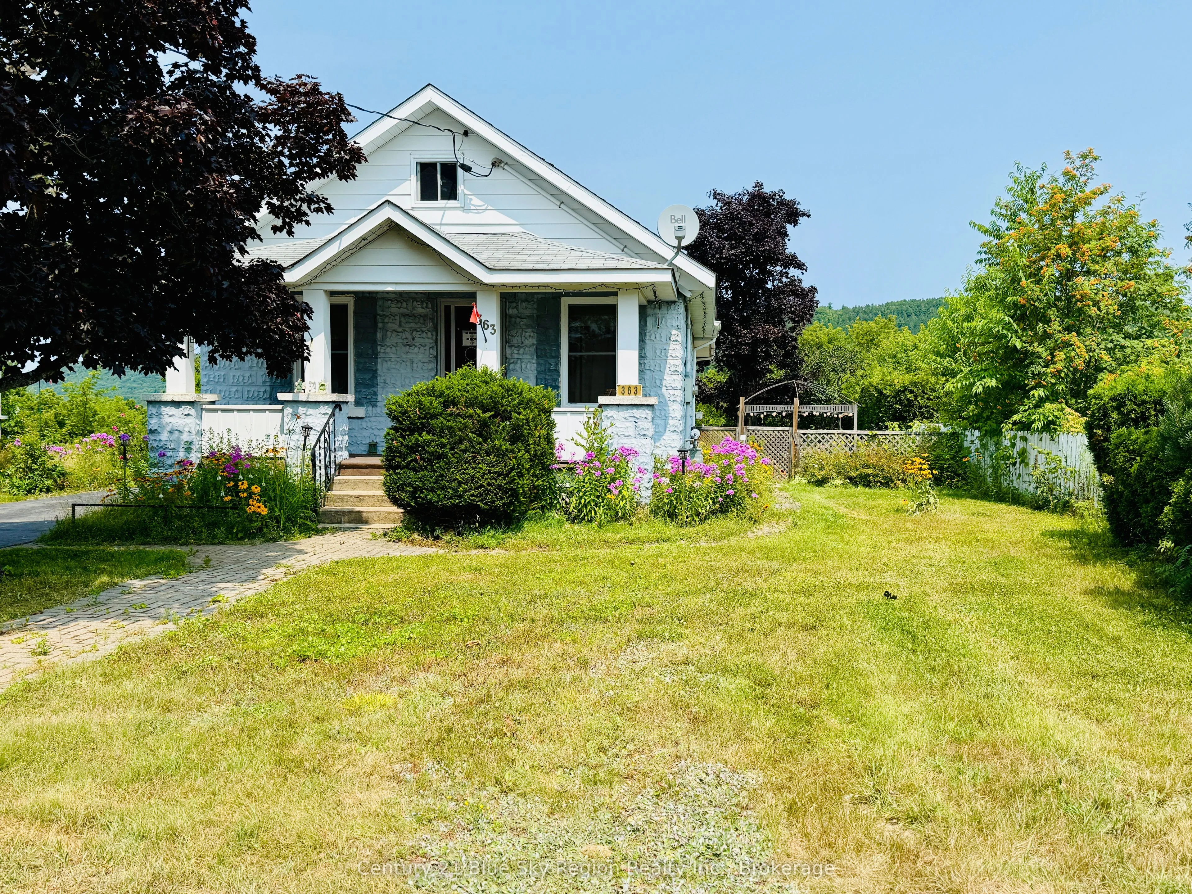 363 Park Street, Mattawa, ON P0H 1V0