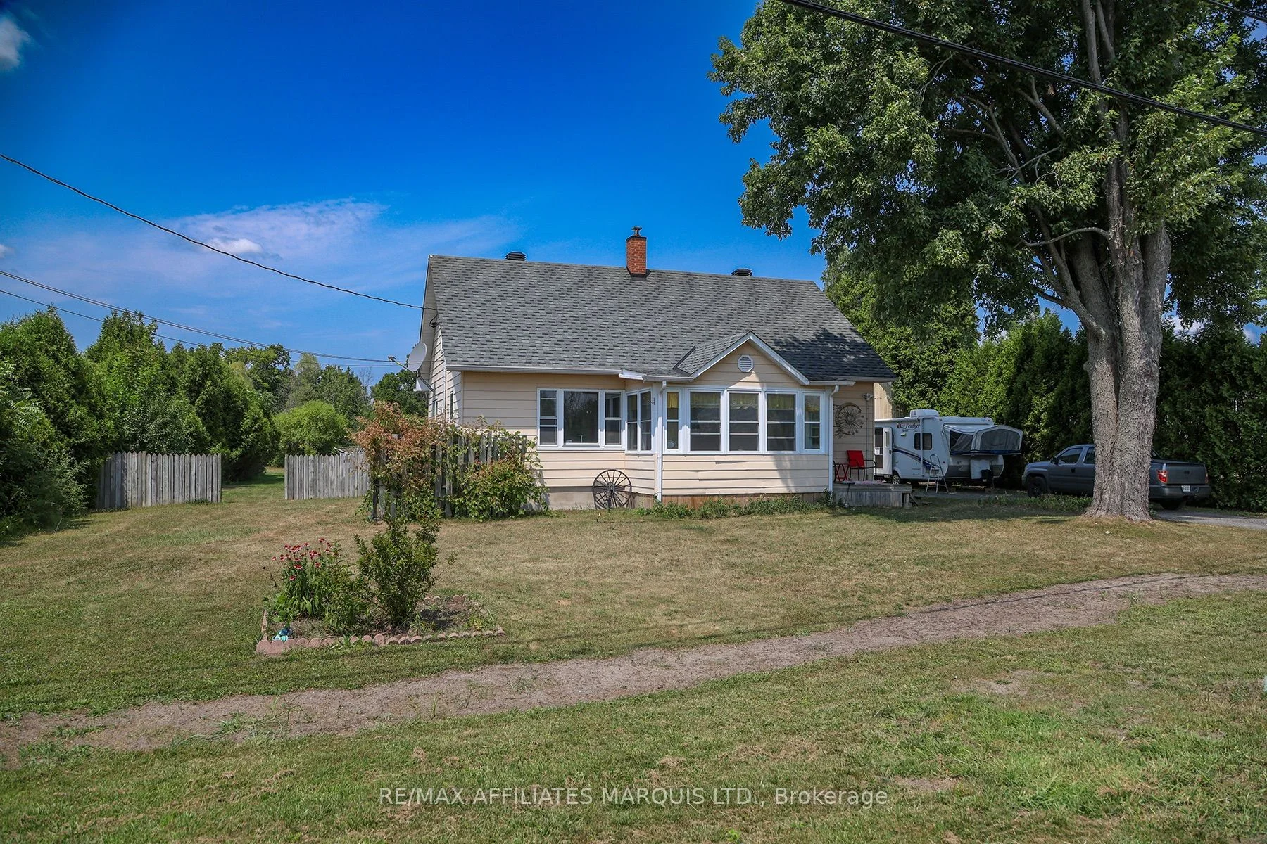 13039 Riverside Drive, South Dundas, ON K0C 1X0