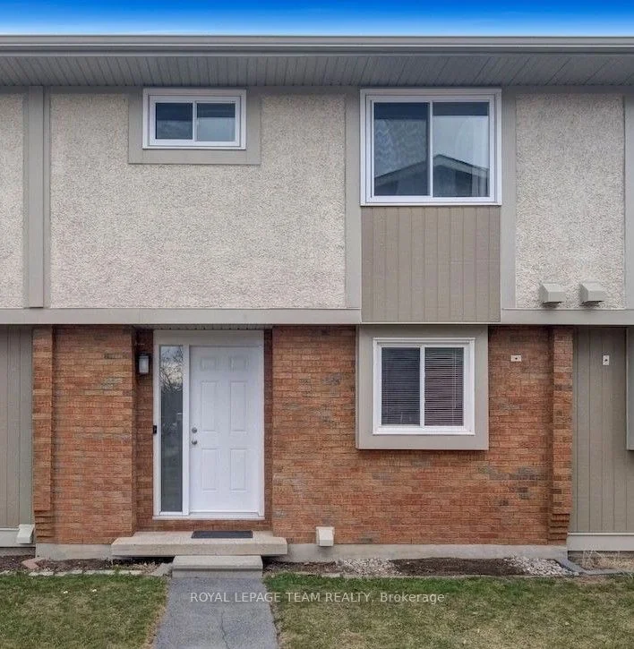 445 Moodie Drive C, Bells Corners and South to Fallowfield, ON K2H 8T6
