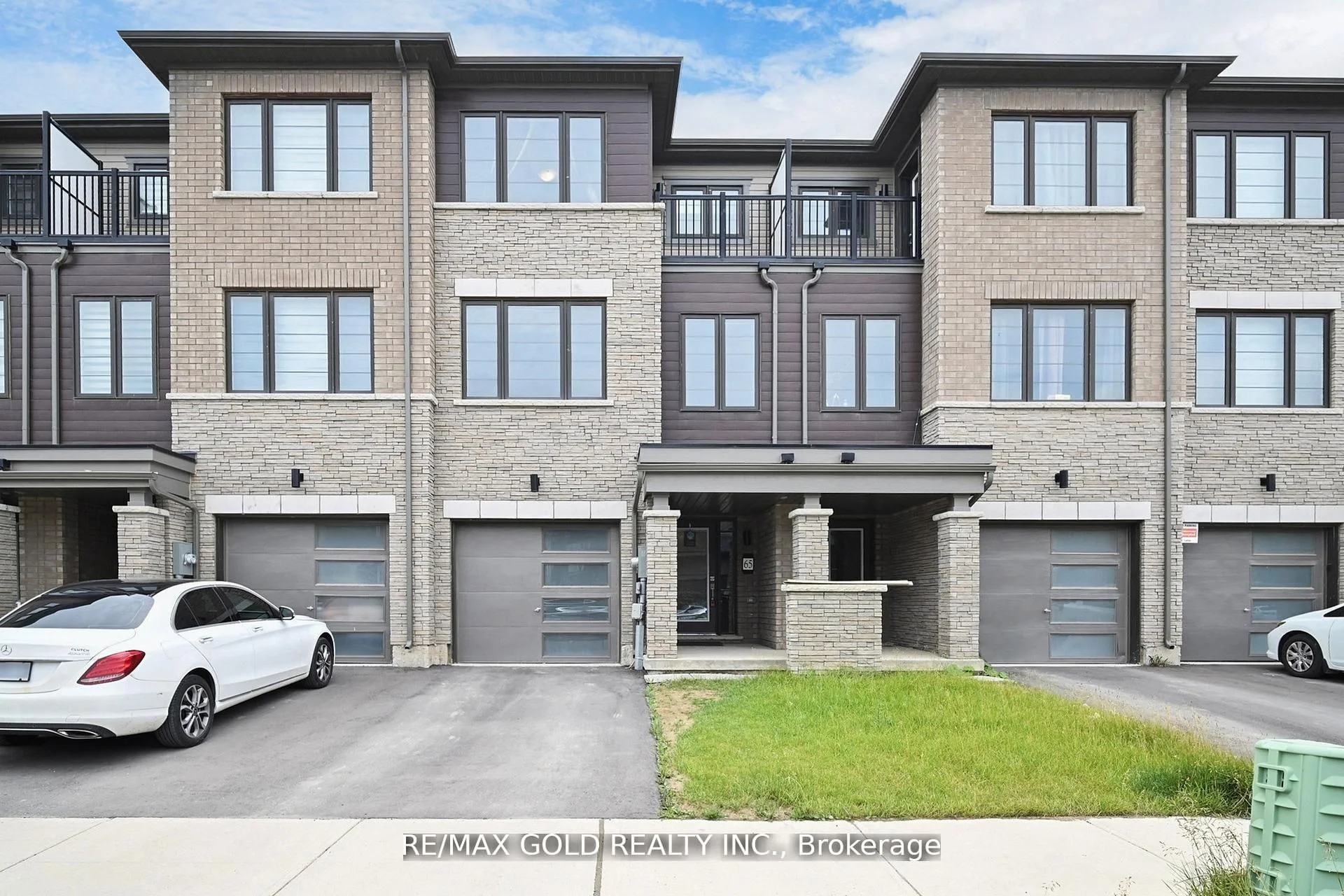 65 Holder Drive, Brantford, ON N3T 0W8