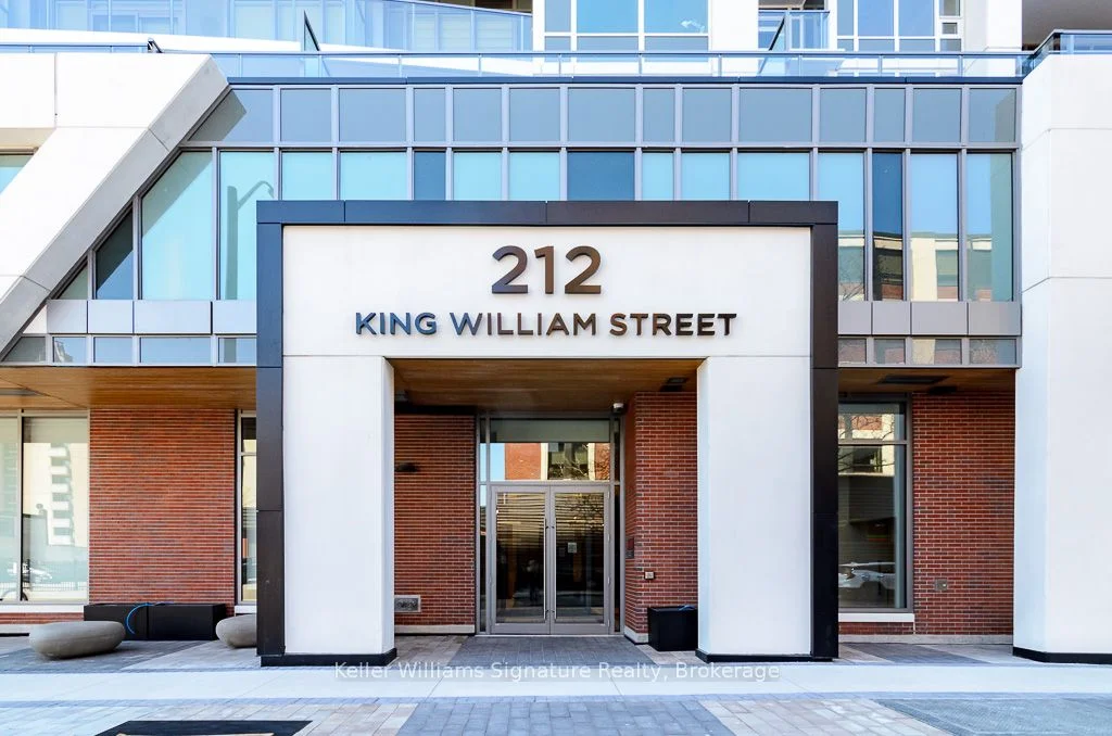 212 King William Street 1404, Hamilton, ON L8R 3P2