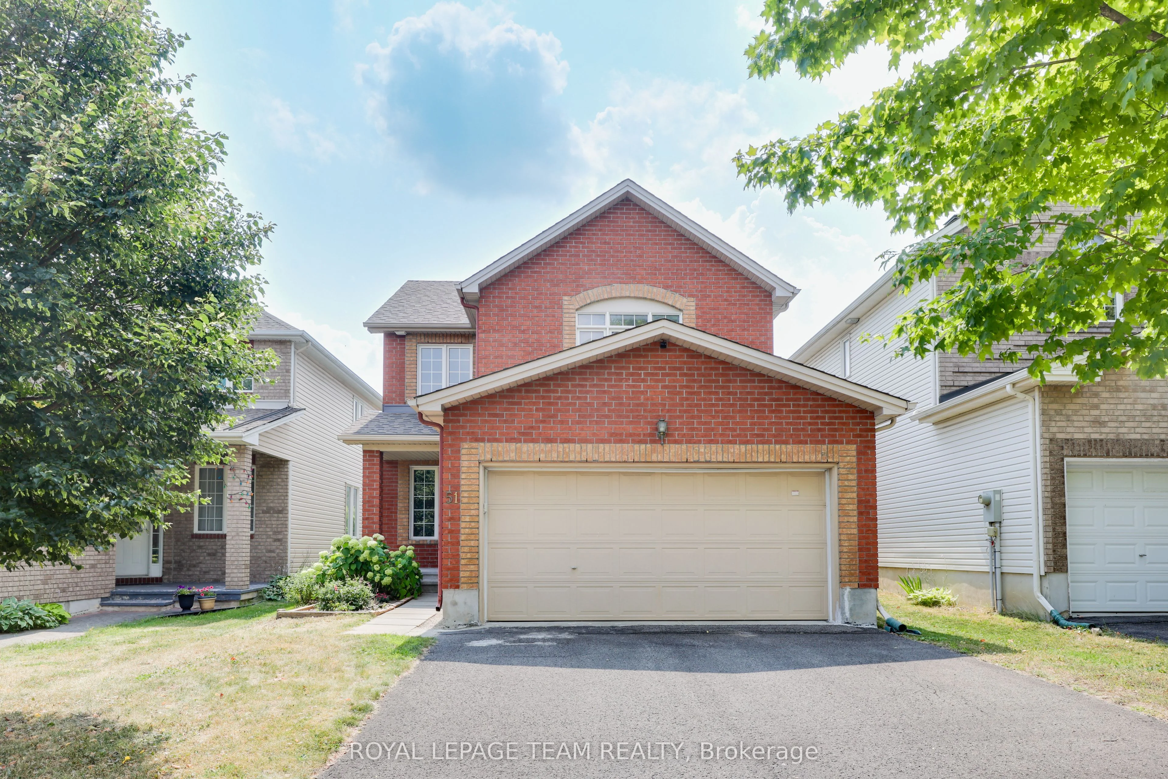 51 STIKINE Drive, Kanata, ON K2T 1H5