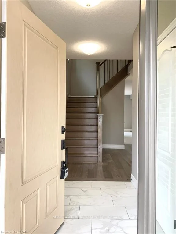 115 BYERS Street, London South, ON N6L 0E9