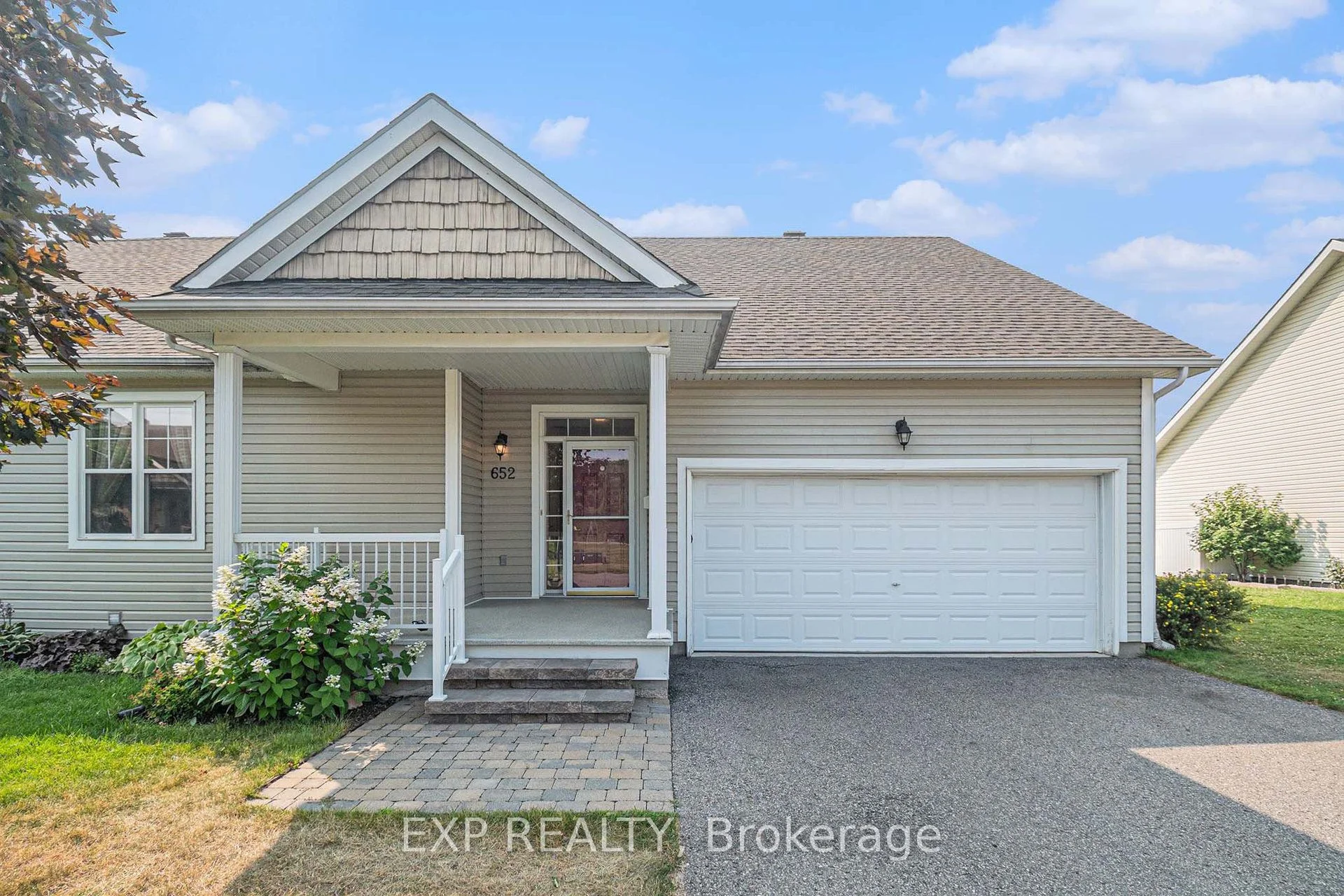 652 COUNTRY TRAIL Private, Carlsbad Springs, ON K0A 1K0