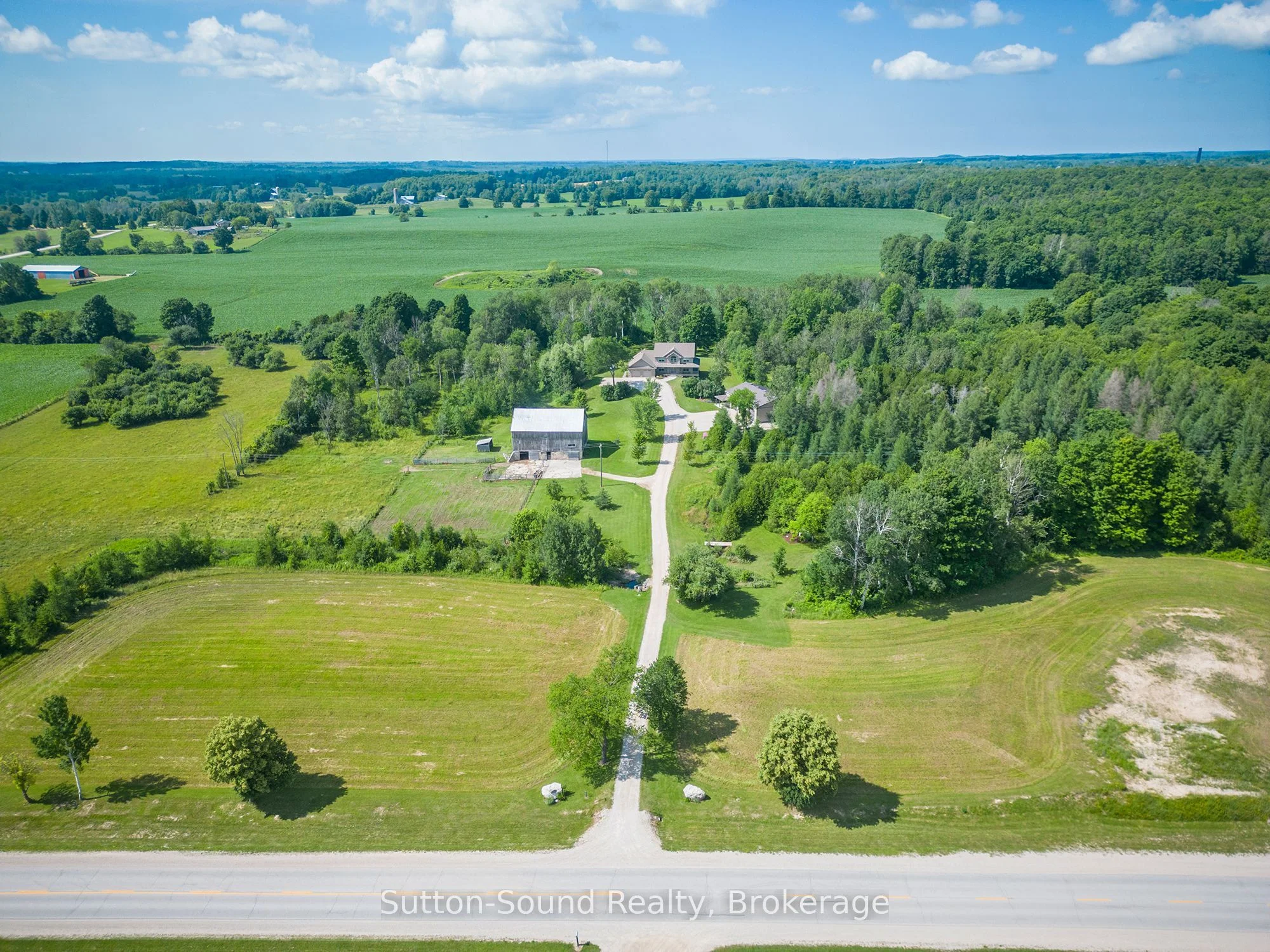 802677 Grey 40 Road, Chatsworth, ON N0H 1G0