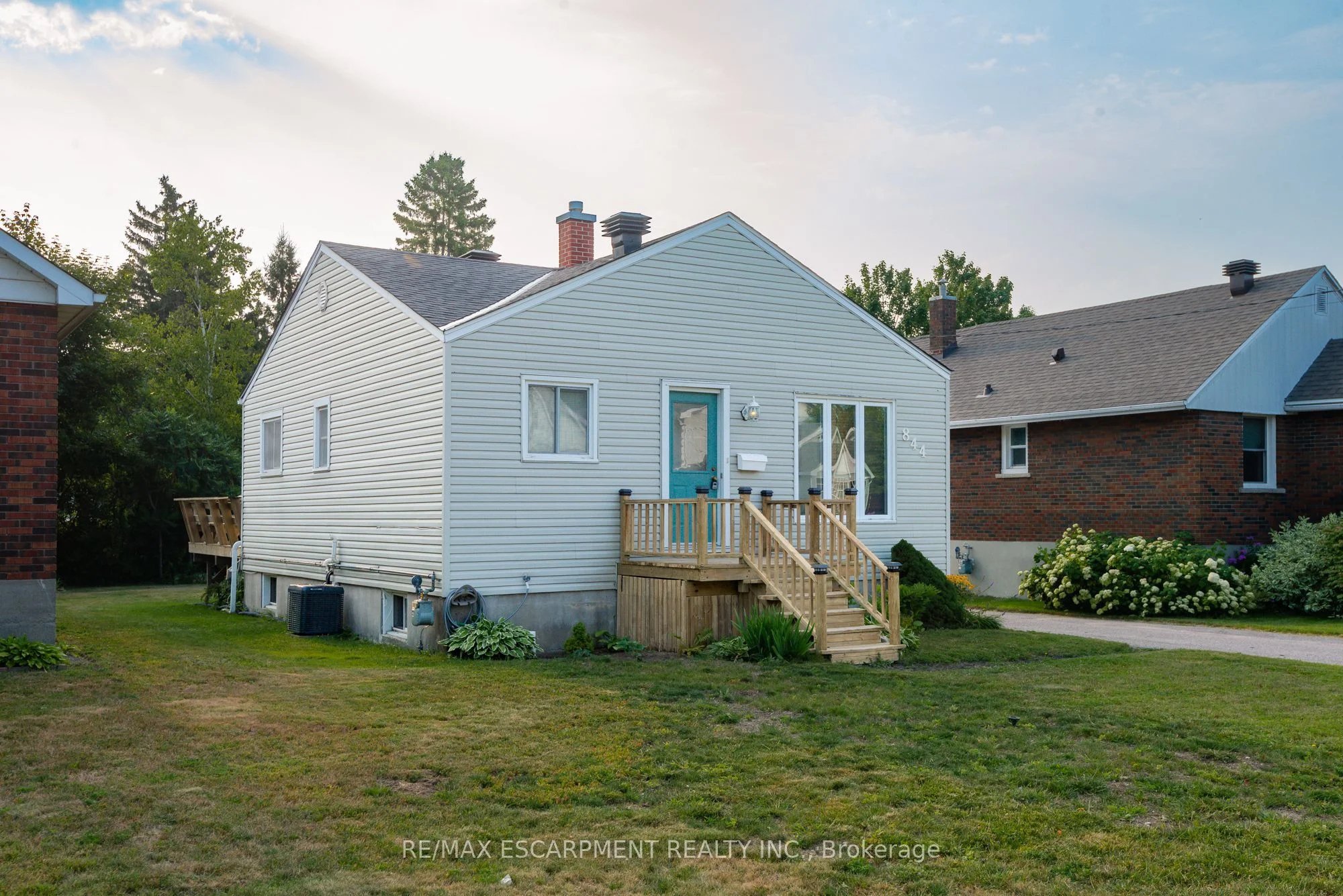 844 Ann Street, North Bay, ON P1B 5M1
