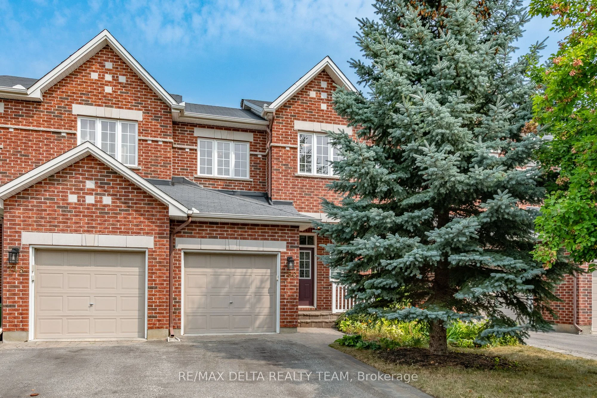 750 BOWERCREST Crescent, Blossom Park - Airport and Area, ON K1M 2M3