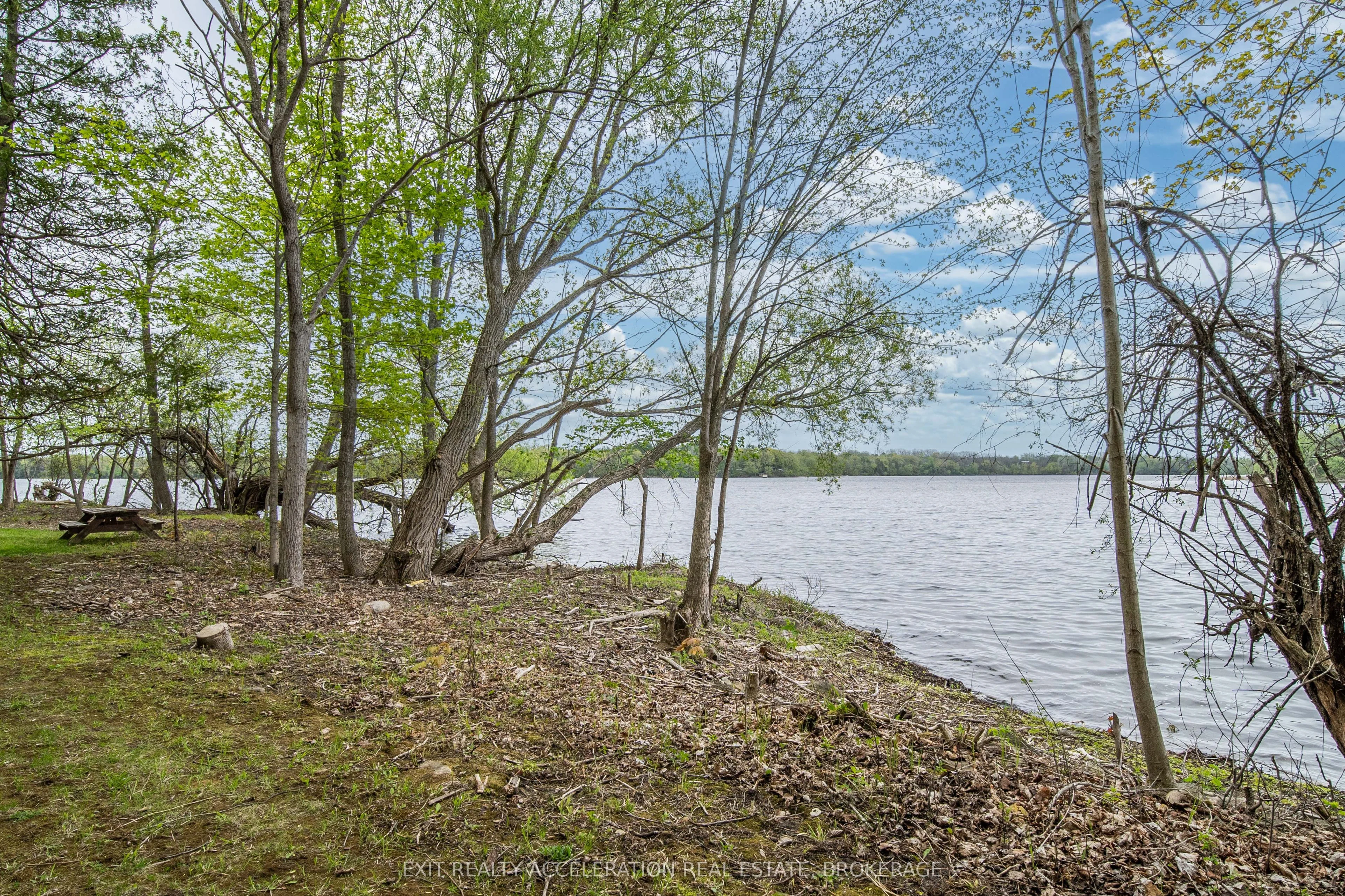 4715 County Rd 9 , Greater Napanee, ON K7R 3K8