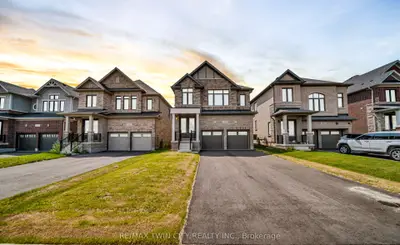 Detached in North Dumfries