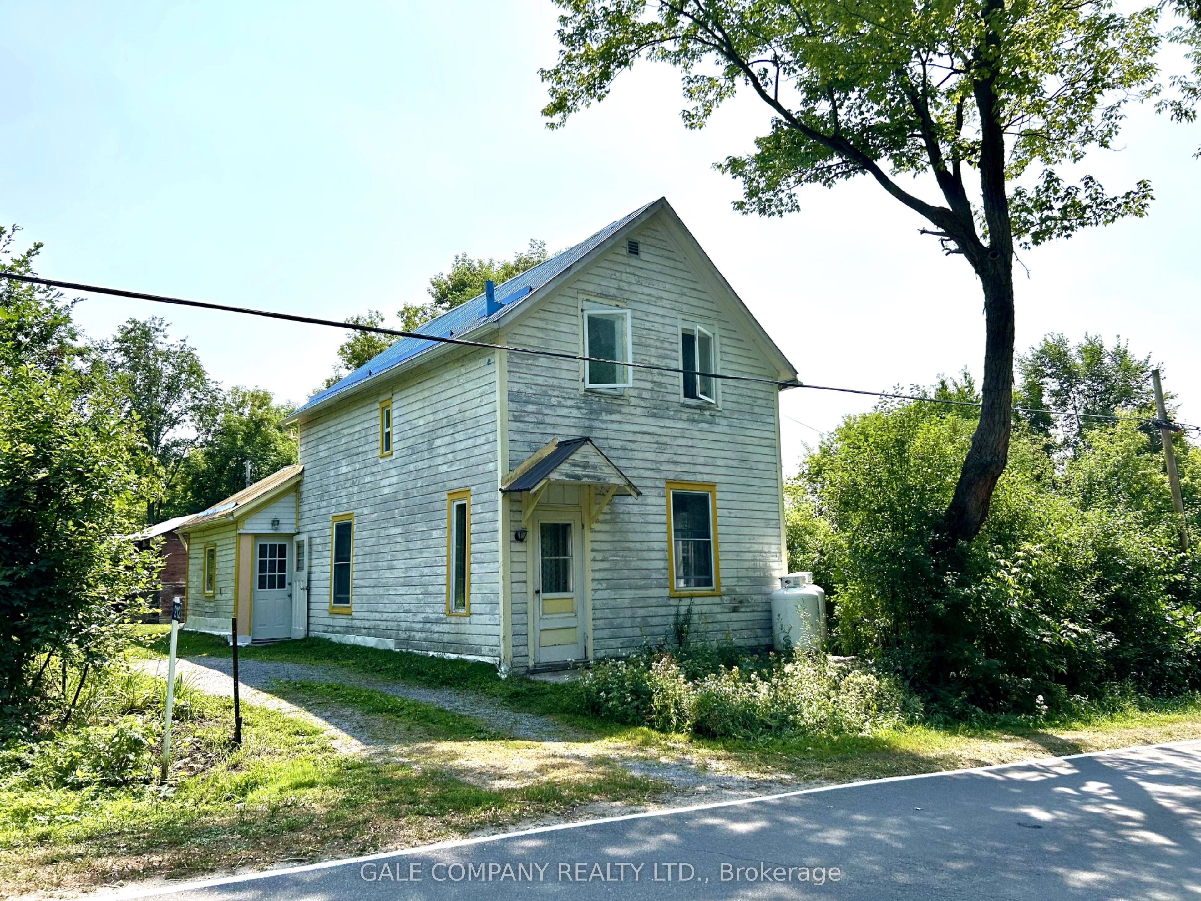 212 Blakeney Road, Mississippi Mills, ON K0A 1A0