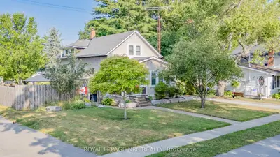 Detached in Fort Erie