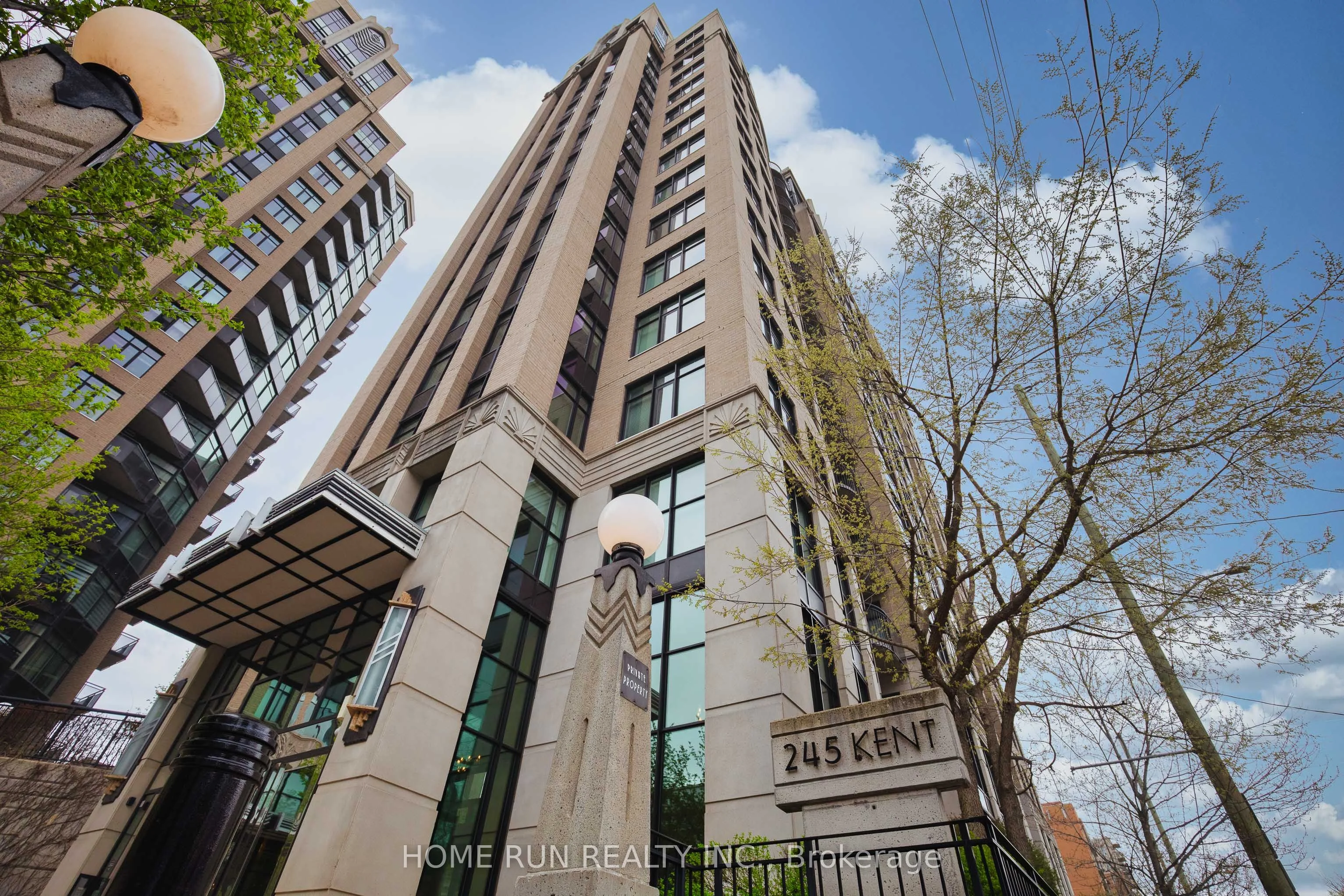 245 Kent Street 708, Ottawa Centre, On K2p 0a5