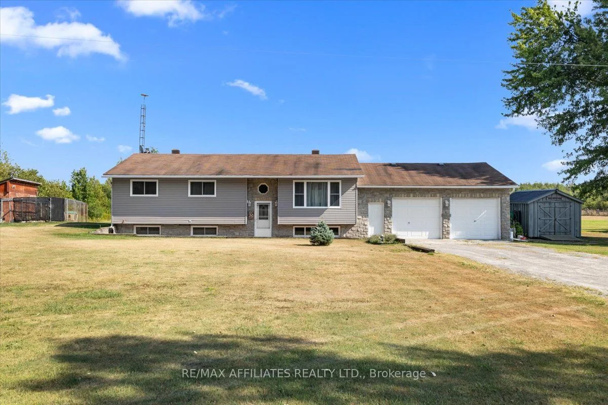 229 Kitley South Elmsley Townline Road, Elizabethtown-Kitley, ON K7A 4S5