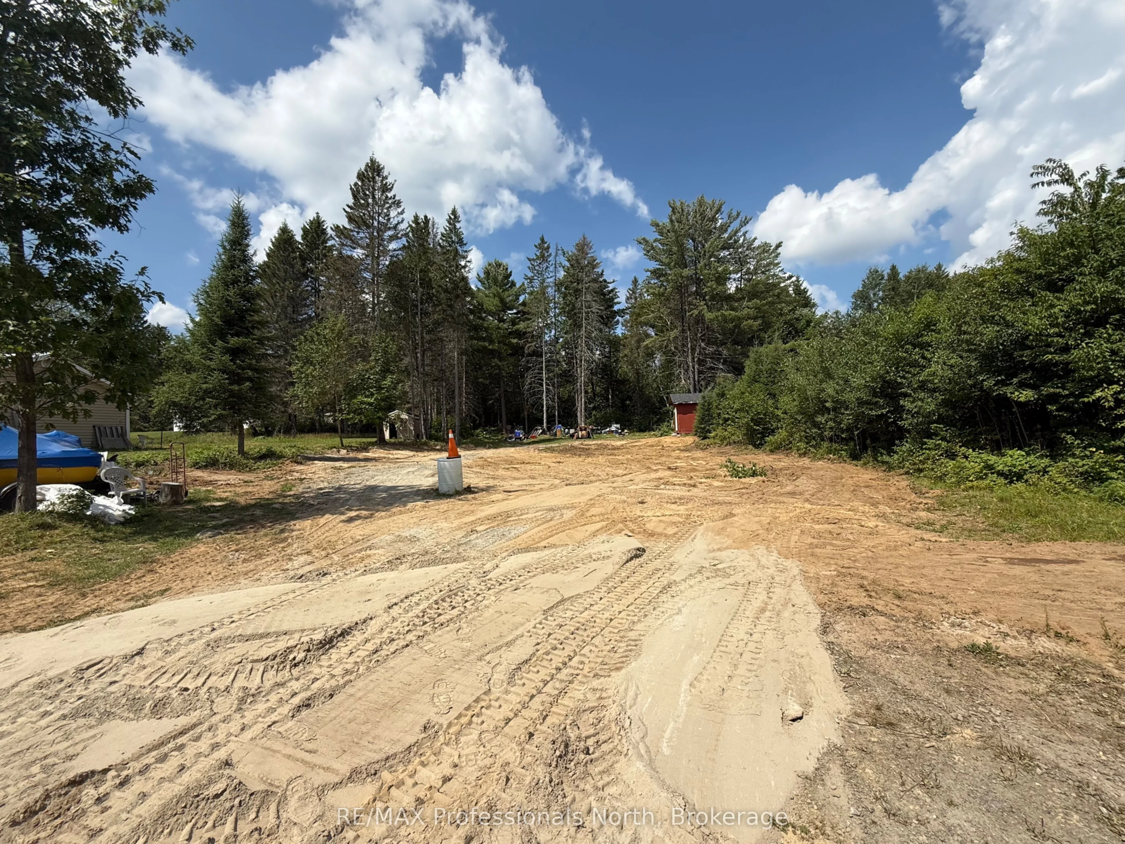 32 HIGH WEST Street, Sundridge, ON P0A 1Z0