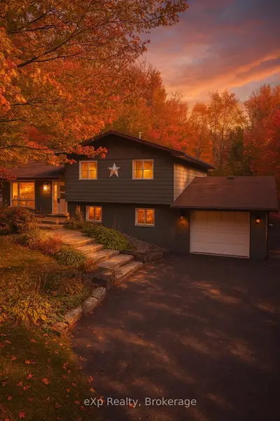 Detached in Bracebridge
