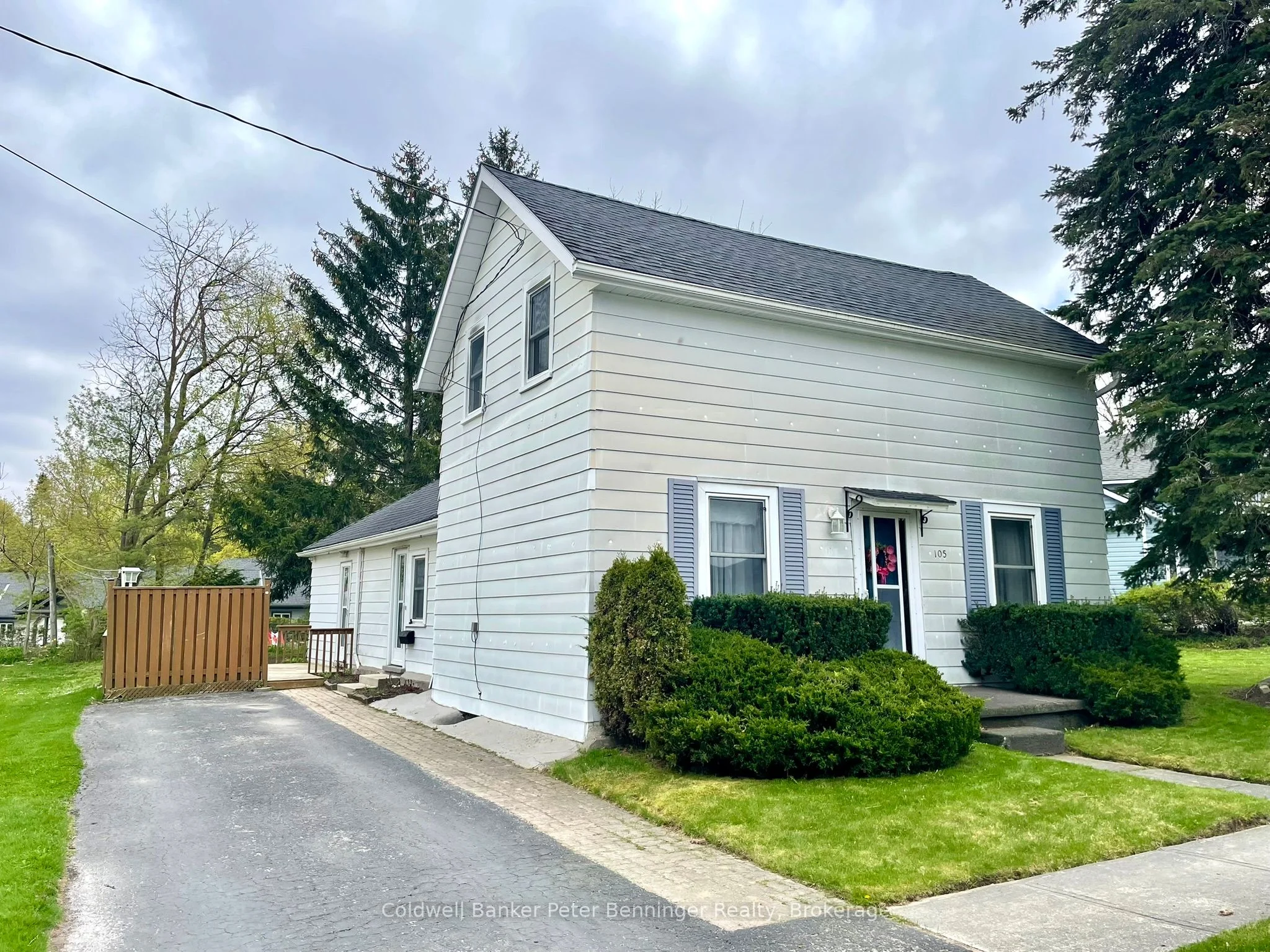 105 Mcgivern Street W, Brockton, ON N0G 2V0