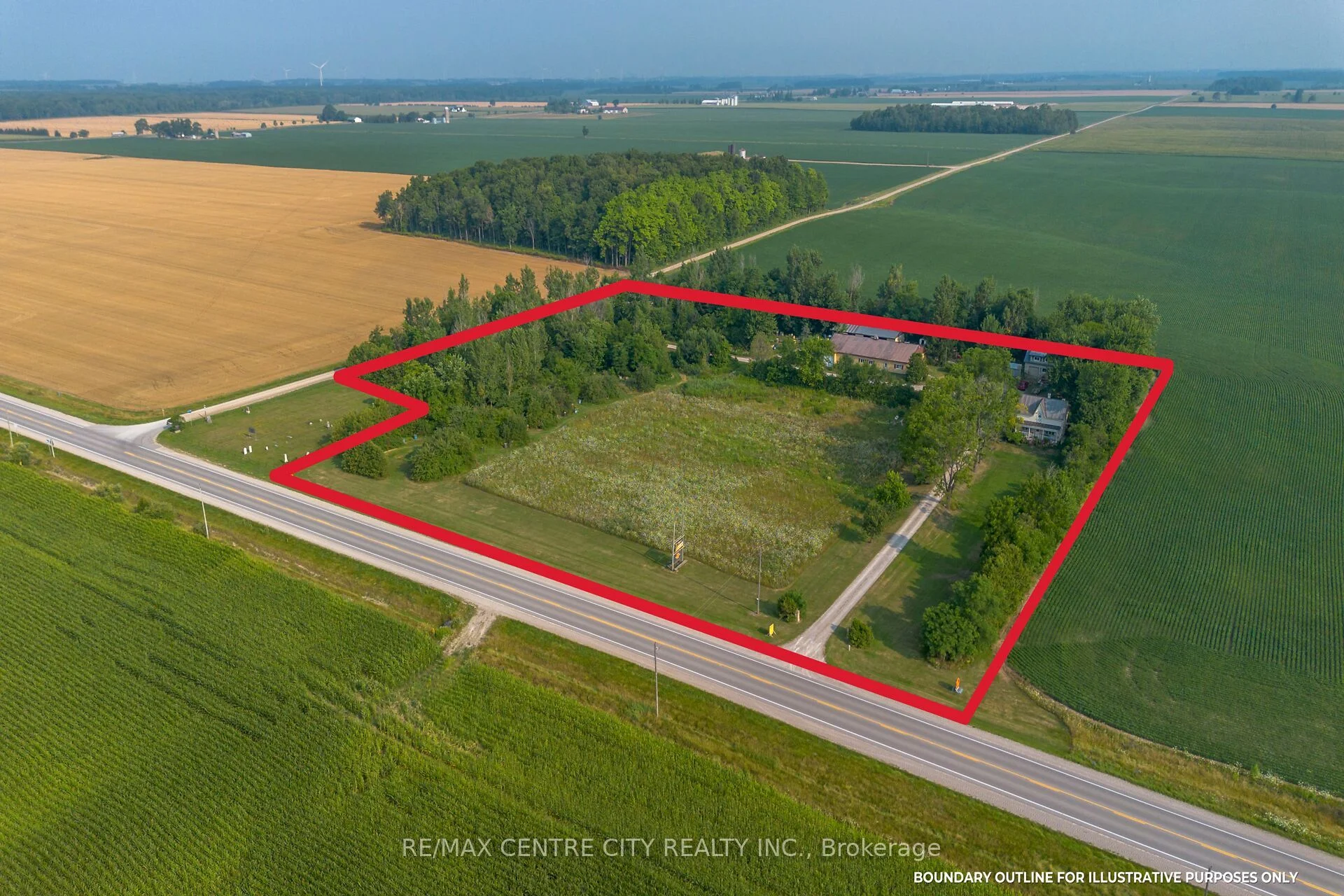 39006 Zurich-hensall Road, Bluewater, On N0m 1x0