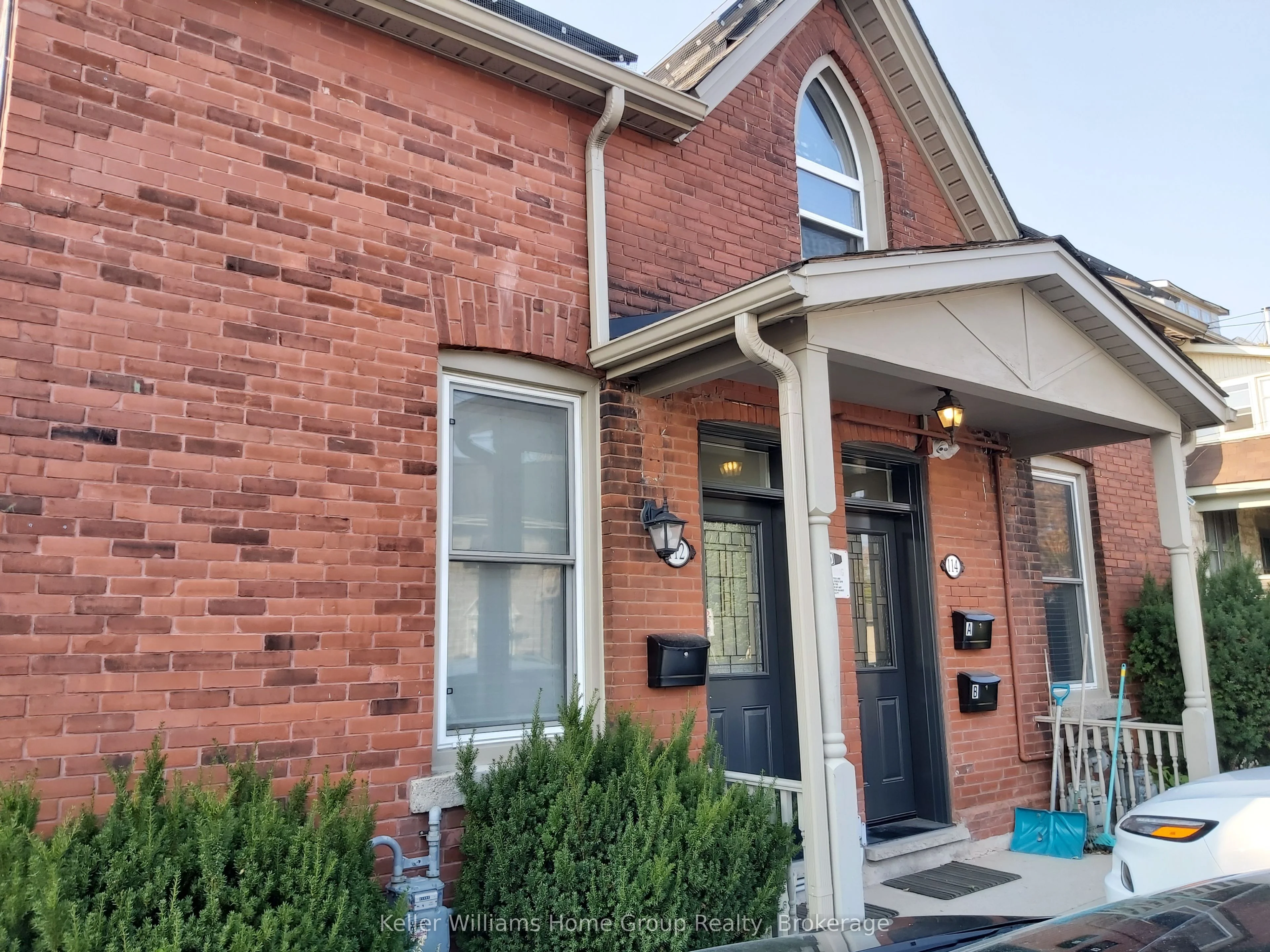 112 Surrey Street E, Guelph, ON N1H 3P9