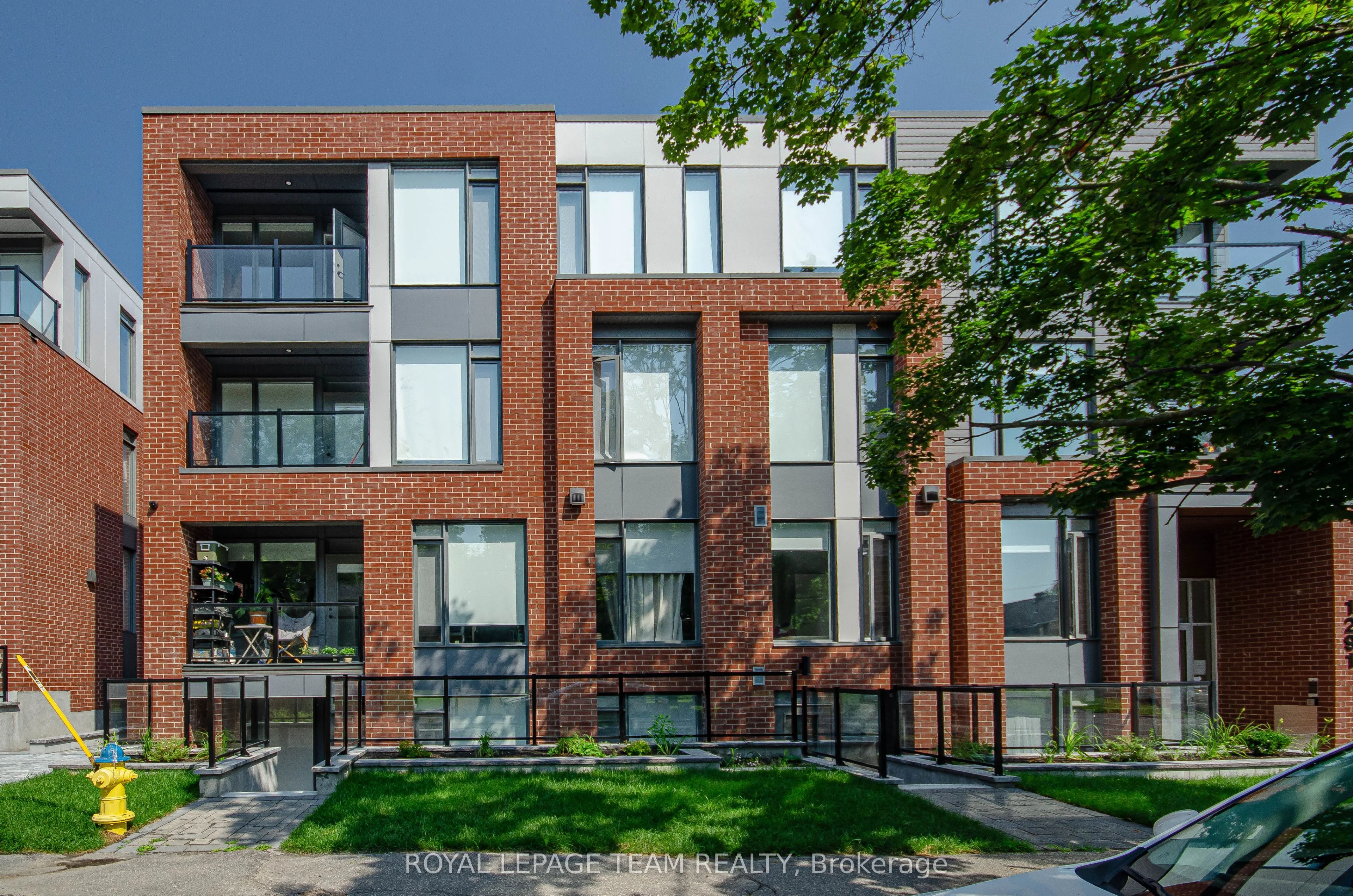 1291 Summerville Avenue 302, Carlington - Central Park, ON K1Z 8G7