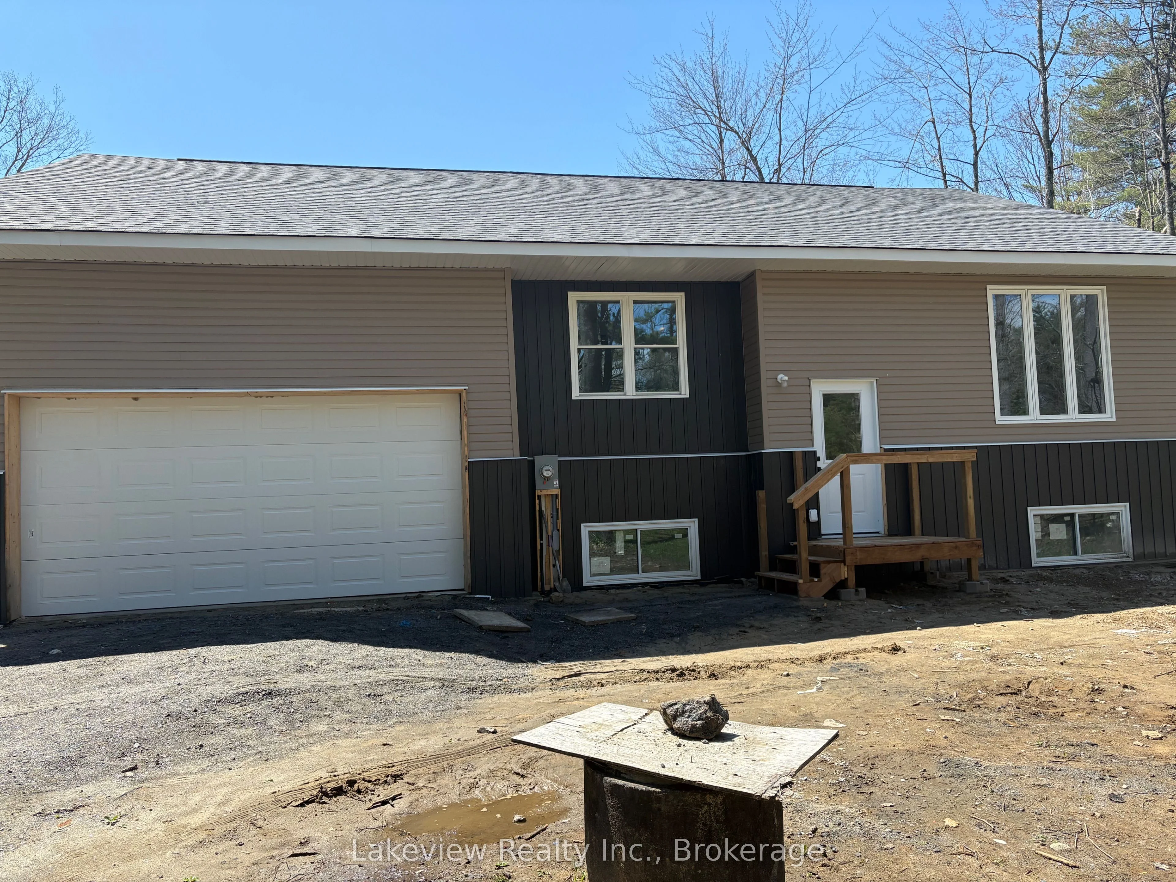 1078 South Kahshe Lake Road, Gravenhurst, On P0e 1g0